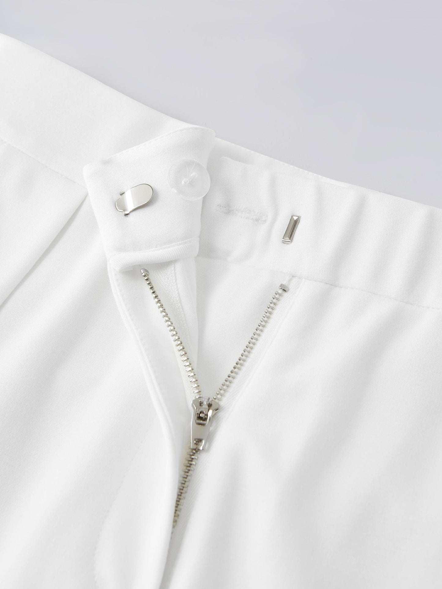Non-sheer Airy Mid Rise Pleated Airy Trouser with Pockets