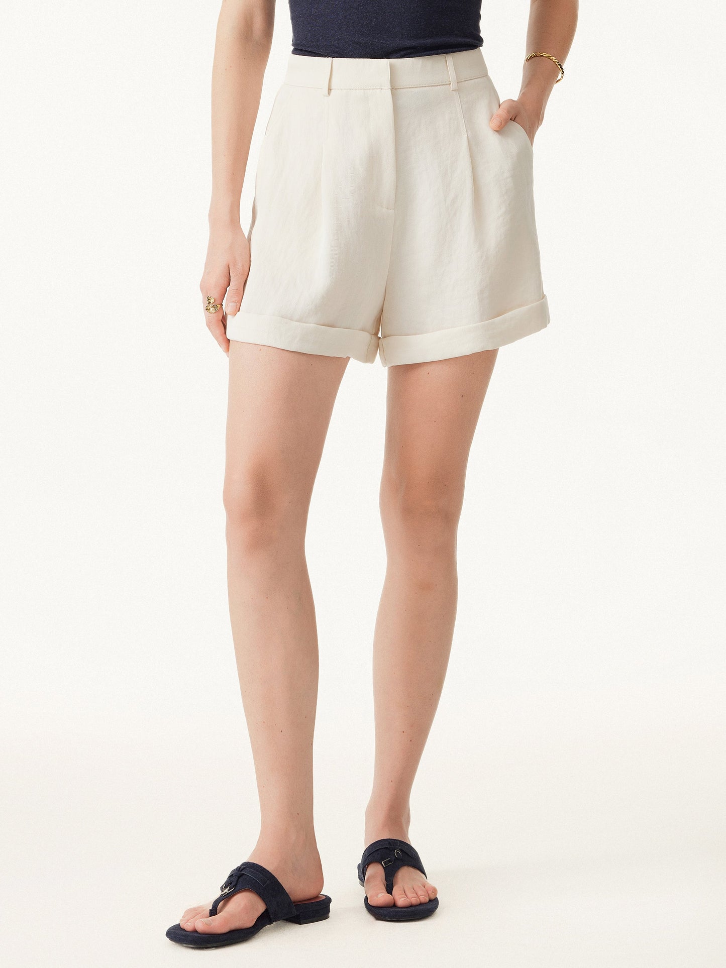 Wrinkle-resistant High Rise Cuffed Linen Shorts